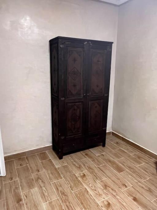 Appartement Proche Aeroport Marrákes Kültér fotó